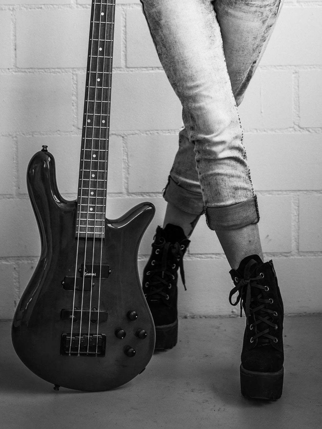 Bass Love #06