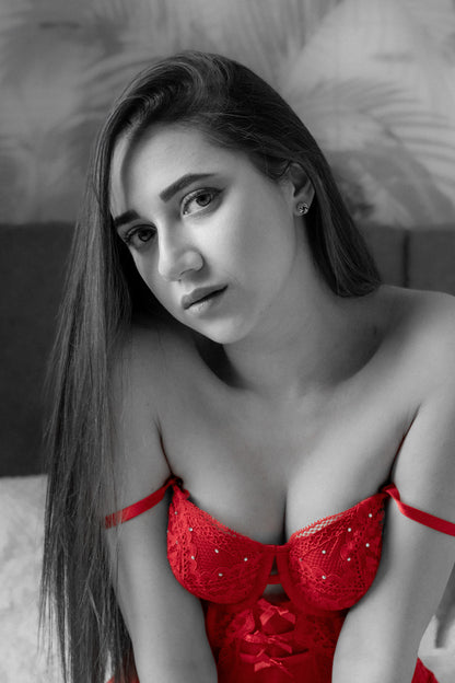 Temptation in Red #01