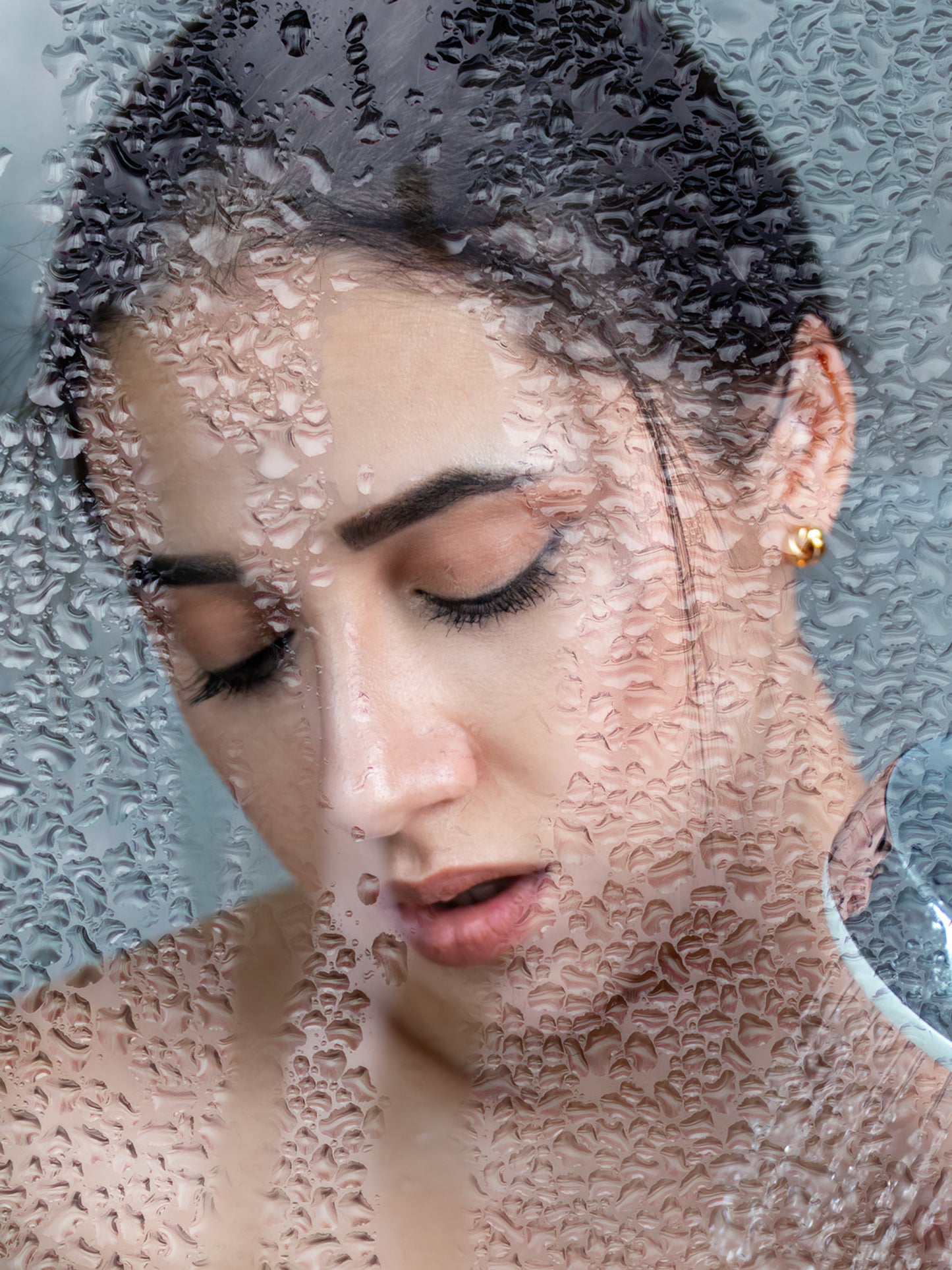 #05 Emilia – Private Moments