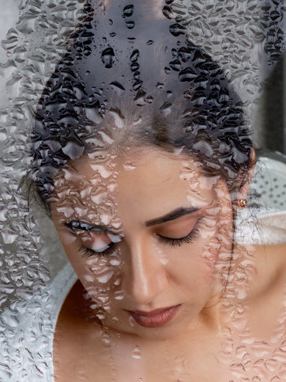 #10 Emilia – Private Moments